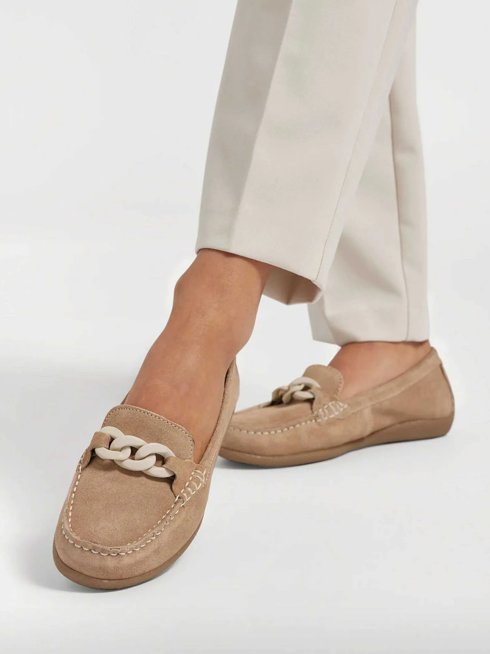 5th Avenue Beige Suede Instapper Sierketting-Dames Instappers