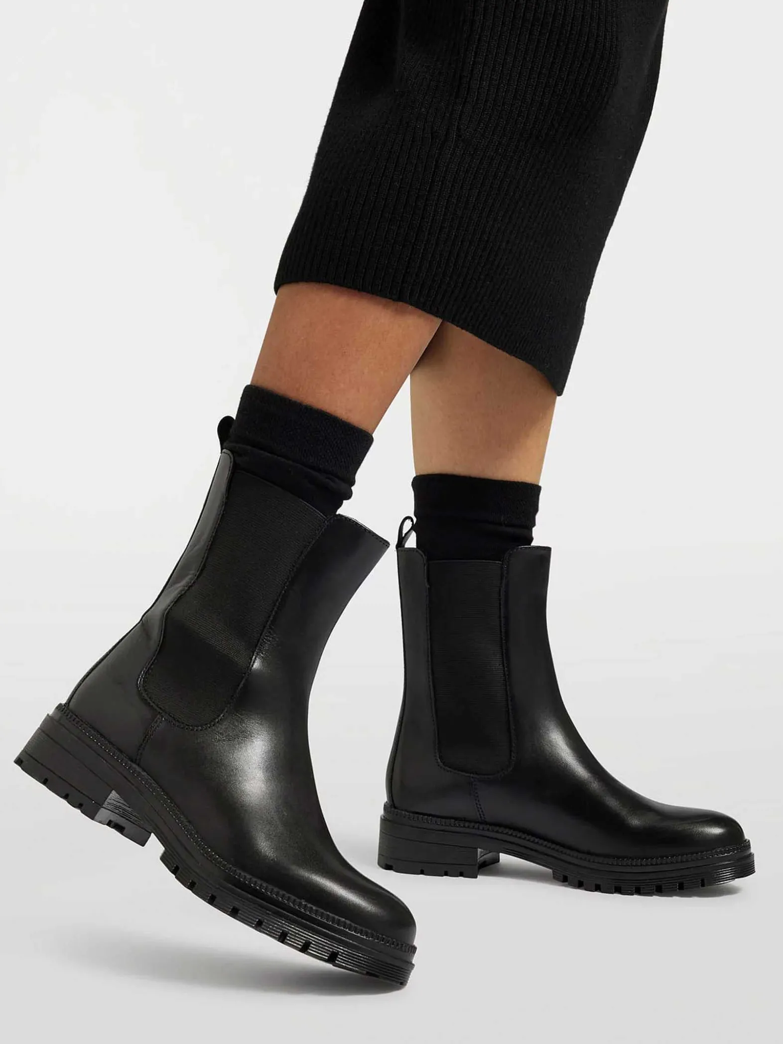 5th Avenue Zwarte Leren Chelsea Boot-Dames Enkellaarzen & Boots